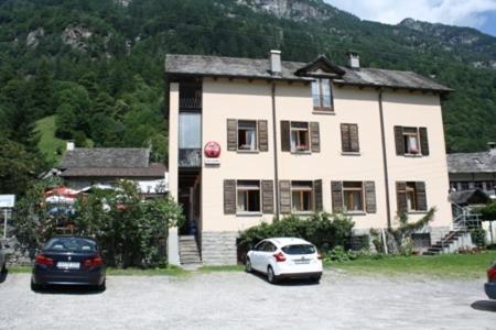 Ristorante Alpino Hotel Sonogno ภายนอก รูปภาพ